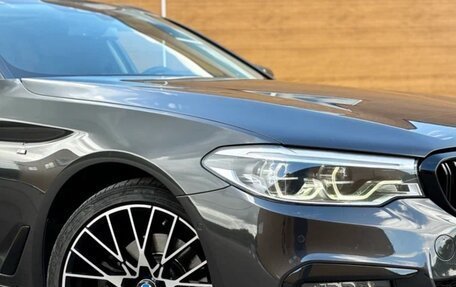 BMW 5 серия, 2019 год, 3 300 000 рублей, 3 фотография