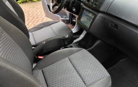 Skoda Fabia II, 2011 год, 419 999 рублей, 9 фотография
