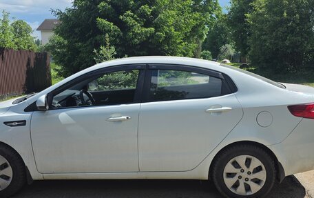 KIA Rio III рестайлинг, 2014 год, 950 000 рублей, 2 фотография