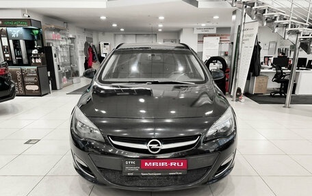 Opel Astra J, 2014 год, 727 000 рублей, 2 фотография