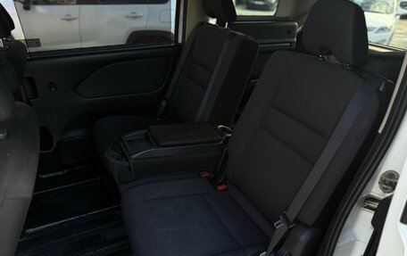 Nissan Serena IV, 2016 год, 1 630 000 рублей, 15 фотография