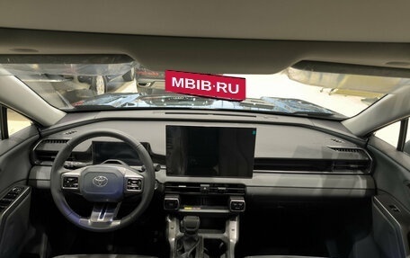 Toyota RAV4, 2026 год, 4 050 000 рублей, 17 фотография
