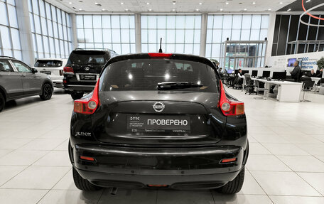 Nissan Juke II, 2011 год, 850 000 рублей, 7 фотография