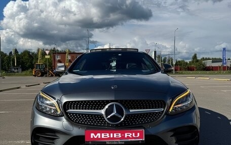 Mercedes-Benz C-Класс, 2018 год, 3 750 000 рублей, 3 фотография