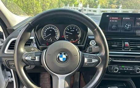 BMW 1 серия, 2022 год, 1 950 000 рублей, 9 фотография