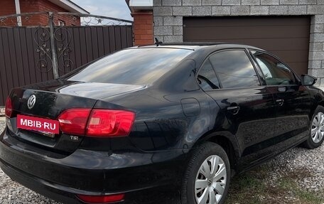 Volkswagen Jetta VI, 2014 год, 855 000 рублей, 9 фотография