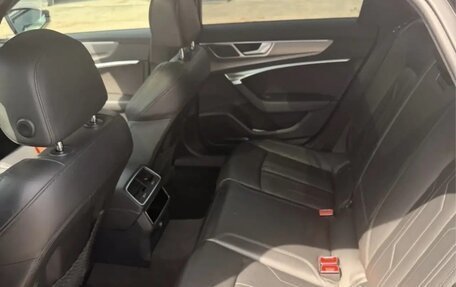 Audi A6, 2019 год, 4 500 000 рублей, 9 фотография