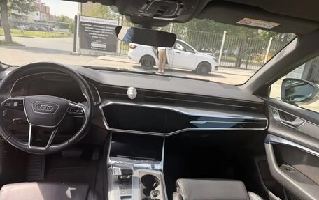 Audi A6, 2019 год, 4 500 000 рублей, 10 фотография