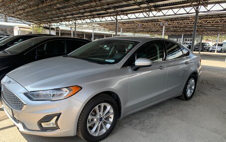 Ford Fusion (North America) II, 2019 год, 1 500 000 рублей, 3 фотография