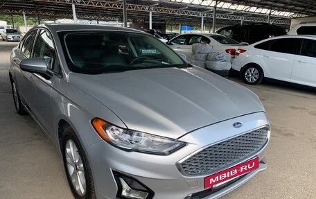 Ford Fusion (North America) II, 2019 год, 1 500 000 рублей, 4 фотография