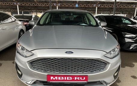 Ford Fusion (North America) II, 2019 год, 1 500 000 рублей, 11 фотография