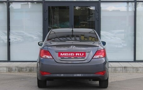 Hyundai Solaris II рестайлинг, 2015 год, 1 150 000 рублей, 8 фотография