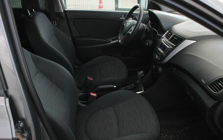 Hyundai Solaris II рестайлинг, 2015 год, 1 150 000 рублей, 18 фотография