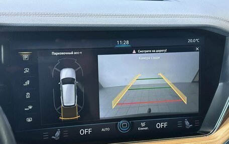 Volkswagen Touareg III, 2019 год, 4 300 000 рублей, 15 фотография