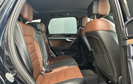 Volkswagen Touareg III, 2019 год, 4 300 000 рублей, 27 фотография
