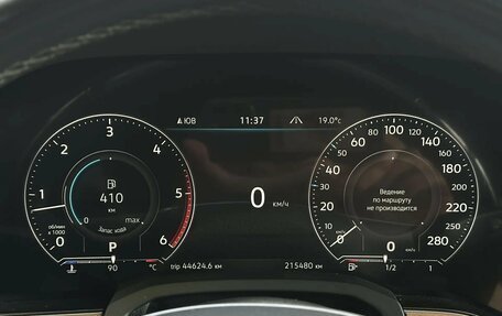 Volkswagen Touareg III, 2019 год, 4 300 000 рублей, 39 фотография