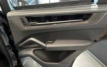 Porsche Cayenne III, 2024 год, 19 200 000 рублей, 21 фотография