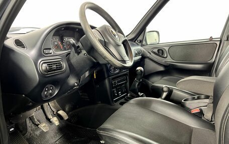 Chevrolet Niva I рестайлинг, 2015 год, 665 000 рублей, 9 фотография