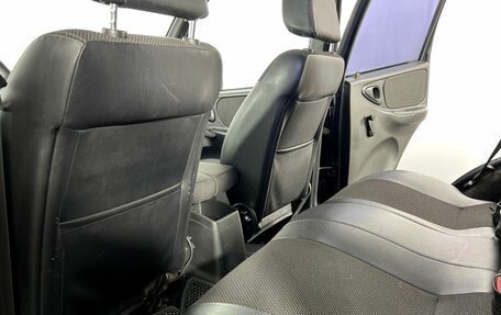 Chevrolet Niva I рестайлинг, 2015 год, 665 000 рублей, 10 фотография