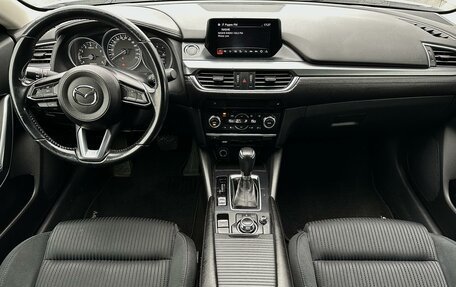 Mazda 6, 2017 год, 2 140 000 рублей, 6 фотография