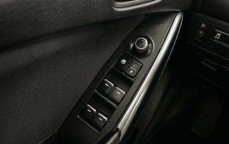 Mazda 6, 2017 год, 2 140 000 рублей, 20 фотография