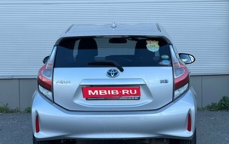 Toyota Aqua I, 2018 год, 1 117 000 рублей, 5 фотография