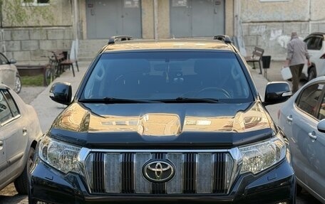 Toyota Land Cruiser Prado 150 рестайлинг 2, 2018 год, 5 500 000 рублей, 1 фотография