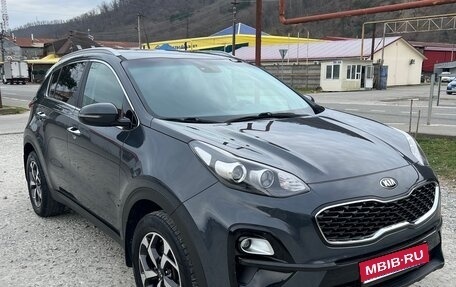 KIA Sportage IV рестайлинг, 2018 год, 2 000 000 рублей, 1 фотография