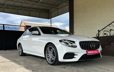 Mercedes-Benz E-Класс, 2019 год, 3 350 000 рублей, 1 фотография