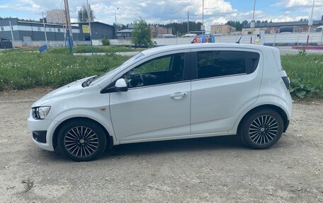 Chevrolet Aveo III, 2013 год, 690 000 рублей, 2 фотография