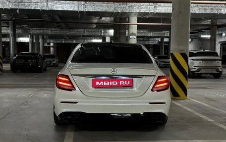 Mercedes-Benz E-Класс, 2018 год, 2 800 000 рублей, 6 фотография