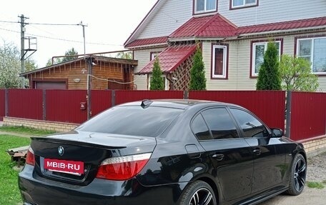BMW 5 серия, 2009 год, 1 800 000 рублей, 16 фотография