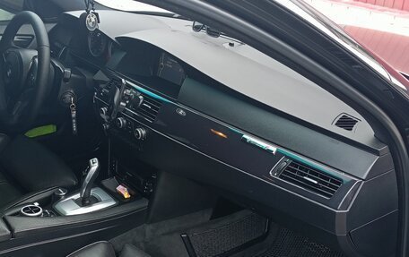 BMW 5 серия, 2009 год, 1 800 000 рублей, 29 фотография