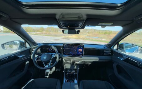 Volkswagen Tiguan, 2024 год, 4 200 000 рублей, 12 фотография