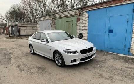 BMW 5 серия, 2016 год, 2 300 000 рублей, 13 фотография