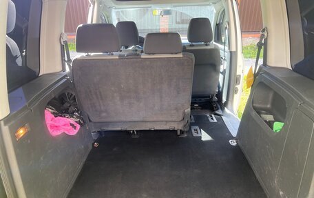 Volkswagen Caddy III рестайлинг, 2013 год, 685 000 рублей, 15 фотография