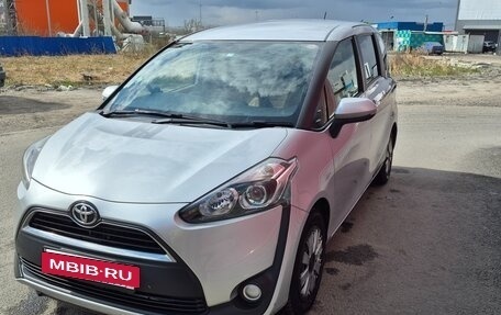 Toyota Sienta II, 2016 год, 1 290 000 рублей, 2 фотография