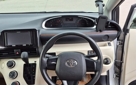 Toyota Sienta II, 2016 год, 1 290 000 рублей, 9 фотография