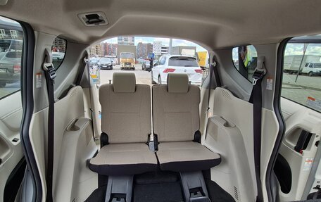 Toyota Sienta II, 2016 год, 1 290 000 рублей, 16 фотография