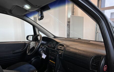 Opel Zafira A рестайлинг, 2004 год, 238 000 рублей, 11 фотография