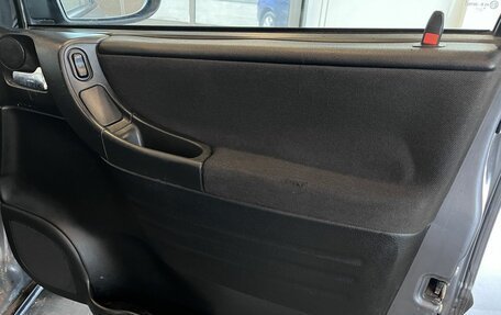 Opel Zafira A рестайлинг, 2004 год, 238 000 рублей, 22 фотография