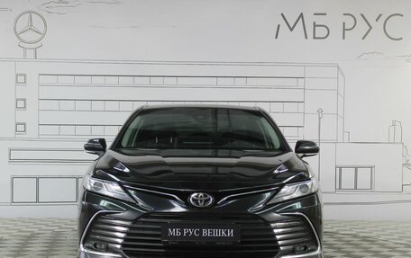Toyota Camry, 2022 год, 3 695 000 рублей, 4 фотография