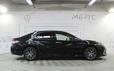Toyota Camry, 2022 год, 3 695 000 рублей, 6 фотография