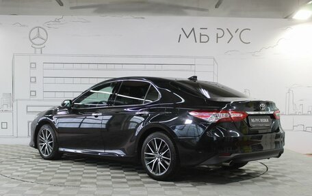 Toyota Camry, 2022 год, 3 695 000 рублей, 9 фотография
