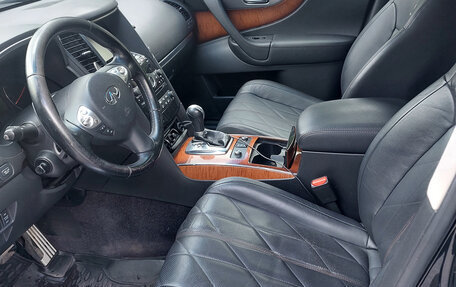 Infiniti FX II, 2011 год, 2 100 000 рублей, 16 фотография