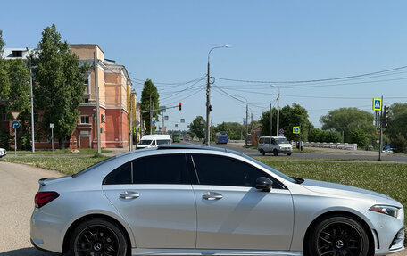 Mercedes-Benz A-Класс, 2019 год, 2 590 000 рублей, 8 фотография