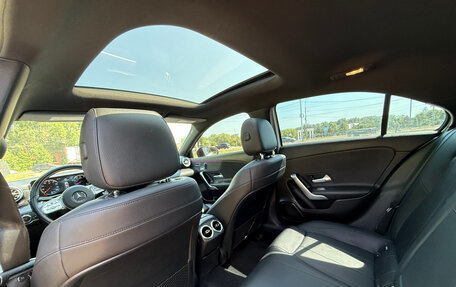 Mercedes-Benz A-Класс, 2019 год, 2 590 000 рублей, 13 фотография