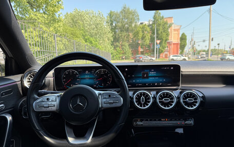 Mercedes-Benz A-Класс, 2019 год, 2 590 000 рублей, 16 фотография
