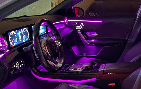 Mercedes-Benz A-Класс, 2019 год, 2 590 000 рублей, 18 фотография