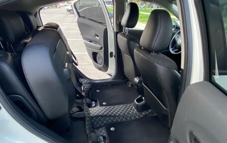 Honda Vezel, 2021 год, 2 500 000 рублей, 13 фотография